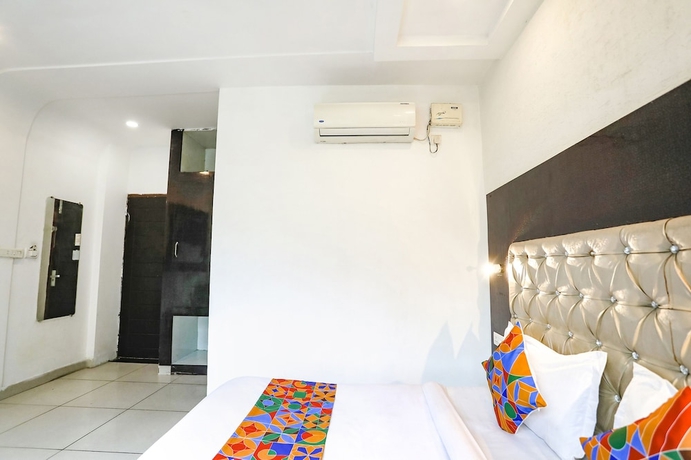 Imagen de la habitación del Hotel Fabhotel Madhuban Inn. Foto 10