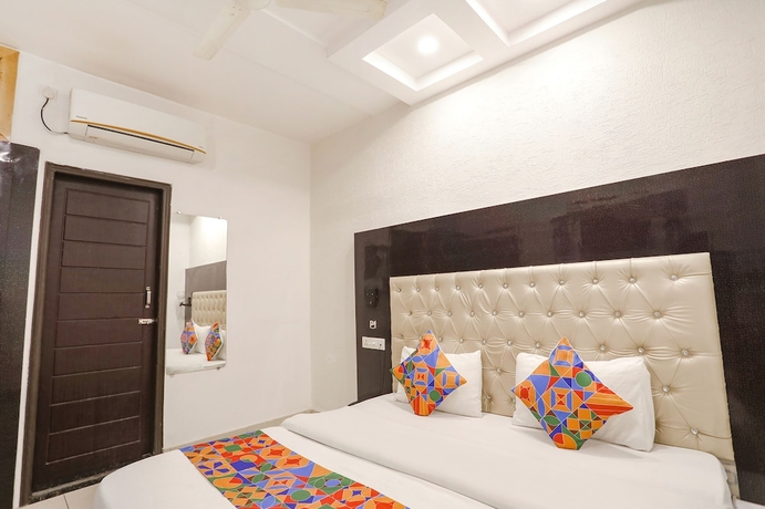 Imagen de la habitación del Hotel Fabhotel Madhuban Inn. Foto 13