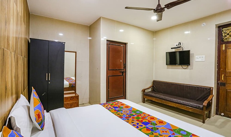 Imagen general del Hotel Fabhotel Maharoopa. Foto 16