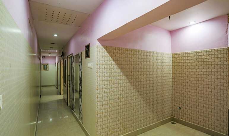 Imagen general del Hotel Fabhotel Maharoopa. Foto 17