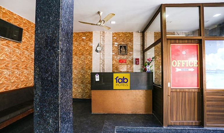 Imagen general del Hotel Fabhotel Maharoopa. Foto 18