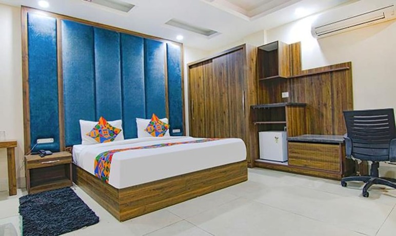 Imagen de la habitación del Hotel Fabhotel Maira. Foto 17