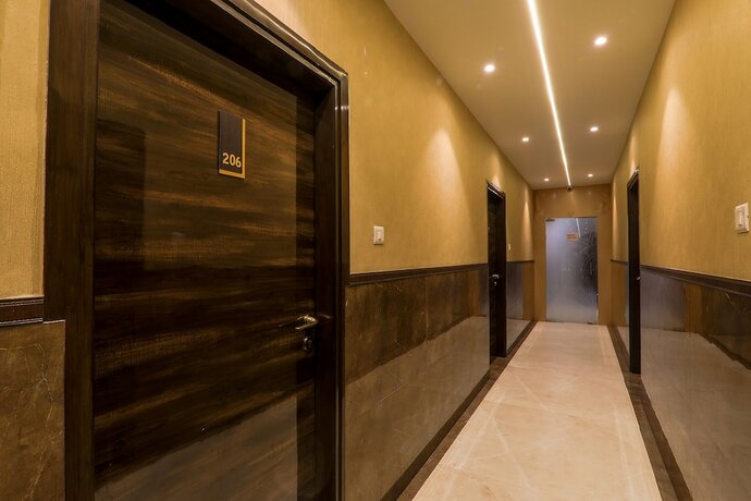 Imagen general del Hotel Fabhotel Maya Crystal. Foto 16
