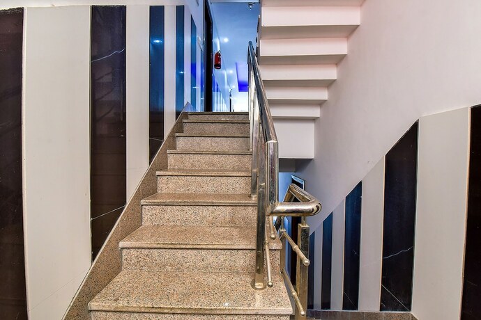Imagen general del Hotel Fabhotel Mayank Residency. Foto 9