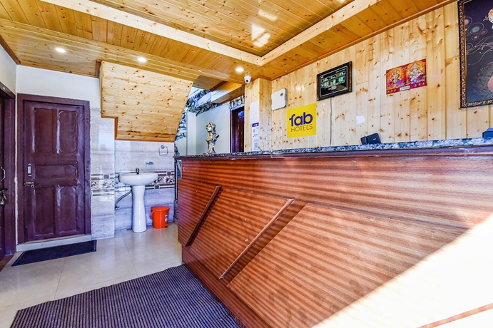 Imagen de los interiores del Hotel Fabhotel Mayra Grand. Foto 18