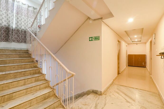 Imagen general del Hotel Fabhotel Mega Royal. Foto 6