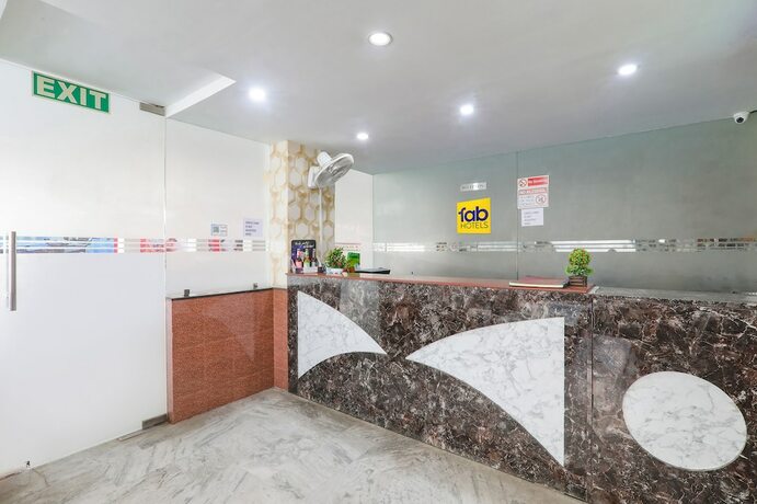 Imagen general del Hotel Fabhotel Mega Royal. Foto 10