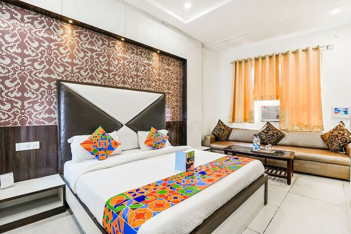 Imagen de la habitación del Hotel Fabhotel Metro View. Foto 16