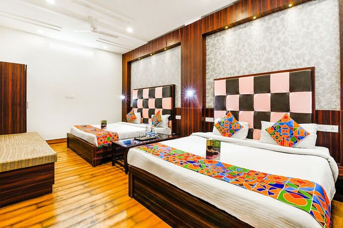 Imagen de la habitación del Hotel Fabhotel Metro View. Foto 17