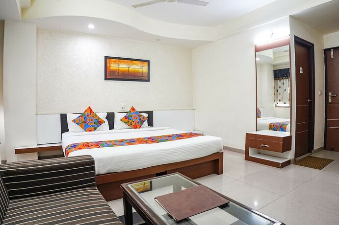 Imagen de la habitación del Hotel Fabhotel Mohit Regency. Foto 19