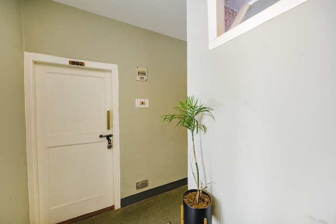 Imagen de los interiores del Hotel Fabhotel Monalisa. Foto 12