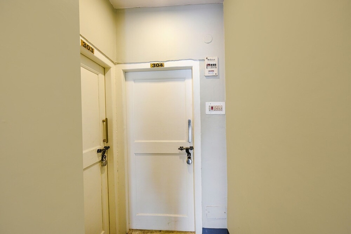 Imagen de los interiores del Hotel Fabhotel Monalisa. Foto 15