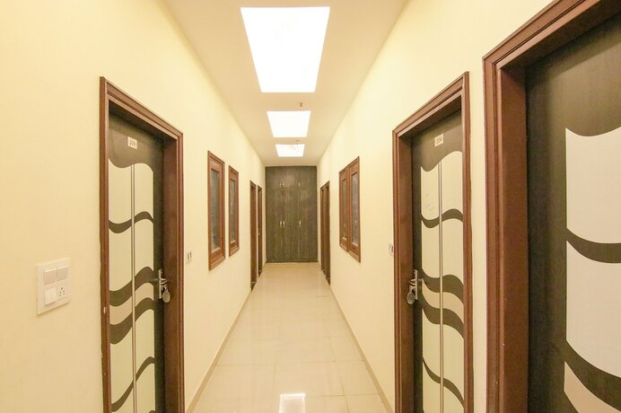 Imagen general del Hotel Fabhotel Moon Trip. Foto 5