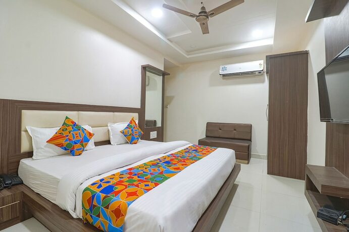 Imagen general del Hotel Fabhotel Nandgiri Palace. Foto 9