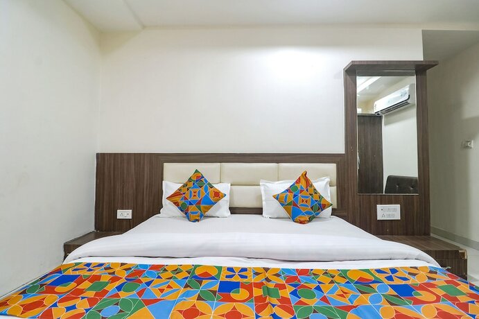Imagen general del Hotel Fabhotel Nandgiri Palace. Foto 16