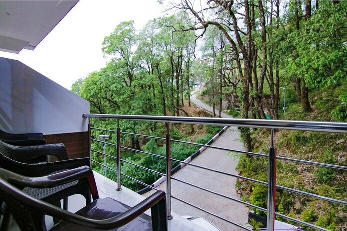 Imagen general del Hotel Fabhotel Nature Peace. Foto 15