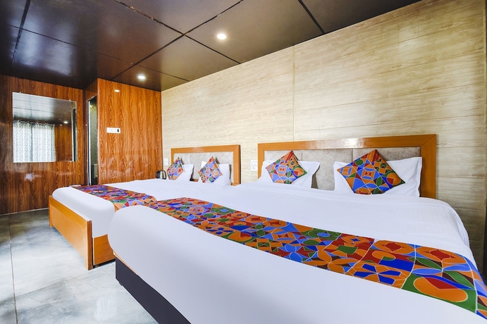 Imagen de la habitación del Hotel Fabhotel Neilkanth. Foto 4