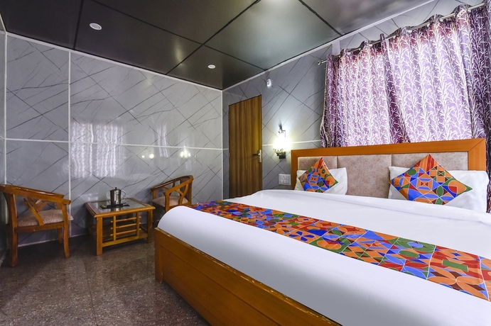 Imagen de la habitación del Hotel Fabhotel Neilkanth. Foto 9