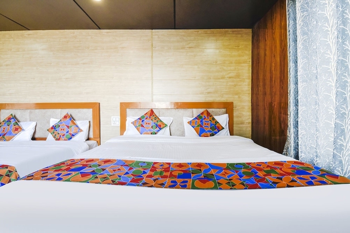 Imagen de la habitación del Hotel Fabhotel Neilkanth. Foto 10