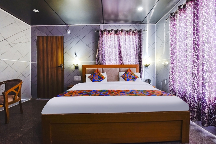 Imagen de la habitación del Hotel Fabhotel Neilkanth. Foto 12