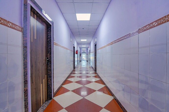 Imagen general del Hotel Fabhotel New Central. Foto 12