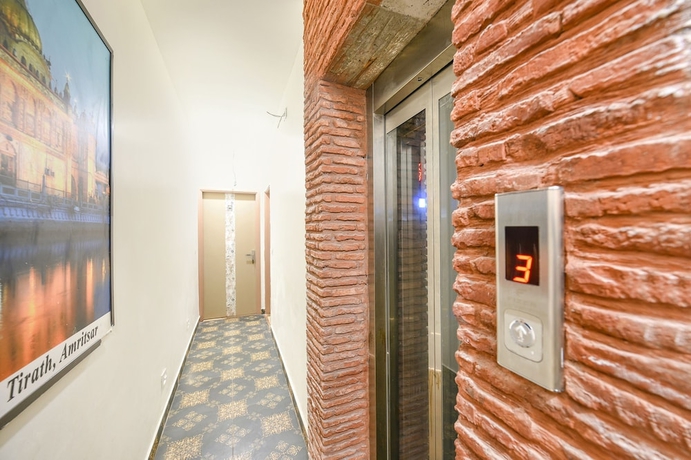 Imagen de los interiores del Hotel Fabhotel Nirvana Grand By Io. Foto 16