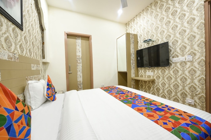 Imagen de la habitación del Hotel Fabhotel Nirvana Grand By Io. Foto 5