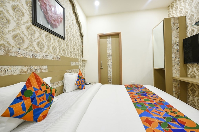 Imagen de la habitación del Hotel Fabhotel Nirvana Grand By Io. Foto 6