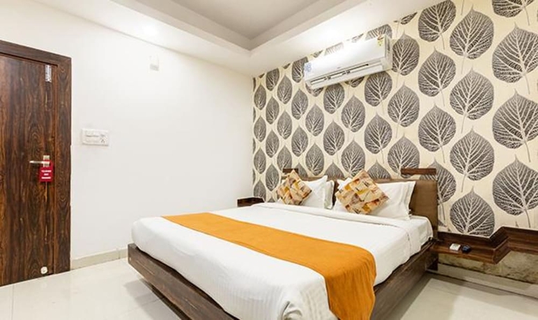 Imagen de la habitación del Hotel Fabhotel Ocean Pearl. Foto 2