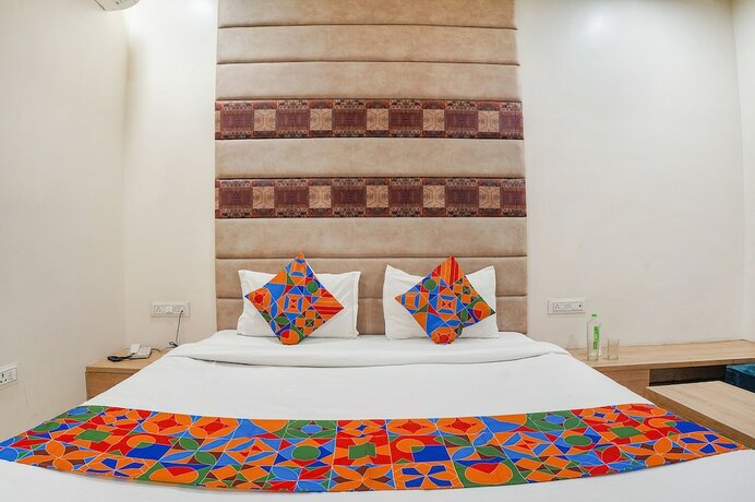Imagen de la habitación del Hotel Fabhotel Om Palace. Foto 19
