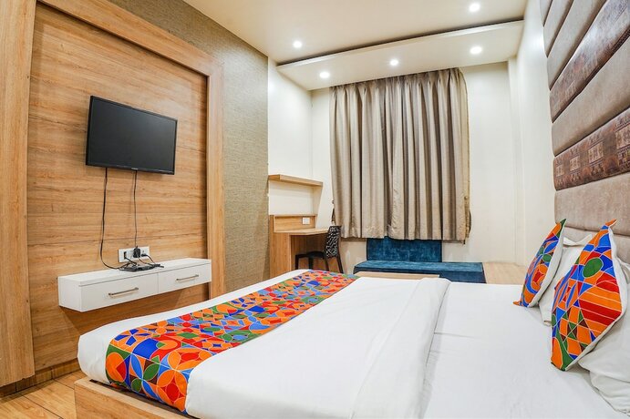 Imagen general del Hotel Fabhotel Om Palace. Foto 5