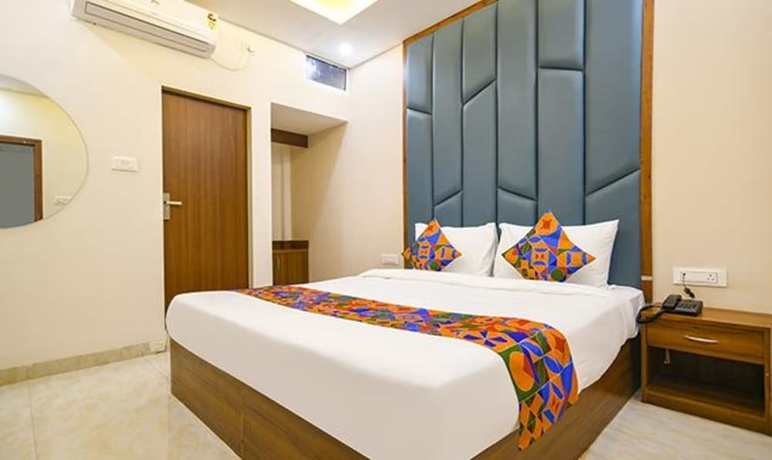 Imagen de la habitación del Hotel Fabhotel One Stay. Foto 2