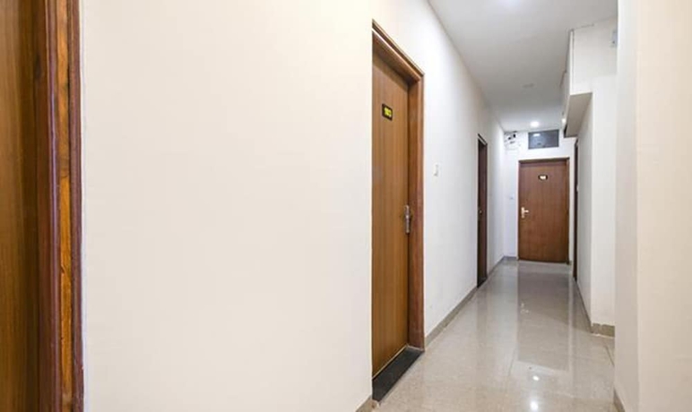 Imagen de los interiores del Hotel Fabhotel One Stay. Foto 15