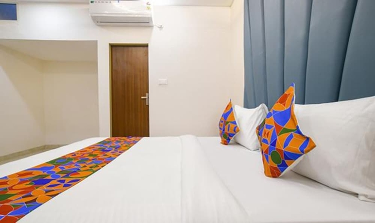 Imagen de la habitación del Hotel Fabhotel One Stay. Foto 10