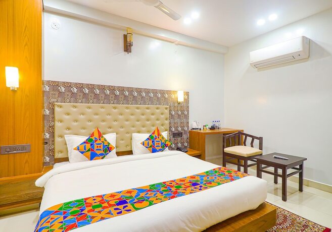 Imagen general del Hotel Fabhotel Palash. Foto 9