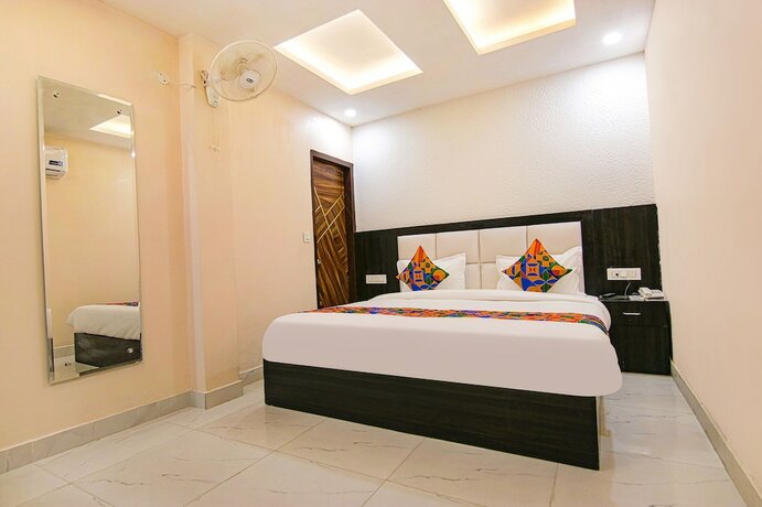 Imagen de la habitación del Hotel Fabhotel Palm Plaza. Foto 17