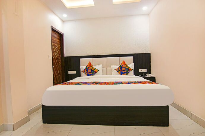 Imagen de la habitación del Hotel Fabhotel Palm Plaza. Foto 19