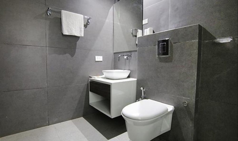 Imagen de la habitación del Hotel Fabhotel Paradise Ville Resort. Foto 13
