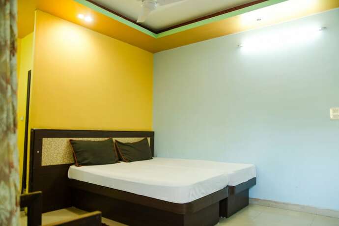 Imagen de la habitación del Hotel Fabhotel Parashuram. Foto 12