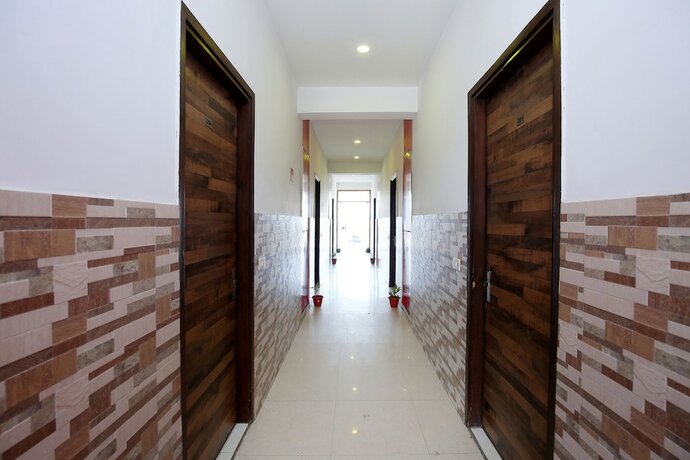 Imagen general del Hotel Fabhotel Pearl Grand. Foto 3