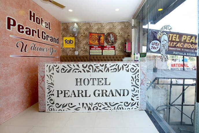 Imagen general del Hotel Fabhotel Pearl Grand. Foto 11
