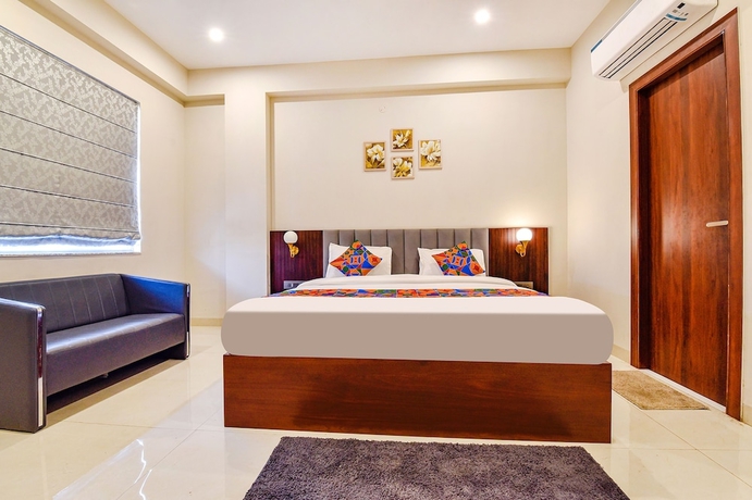 Imagen de la habitación del Hotel Fabhotel Pravaasam Residency. Foto 8