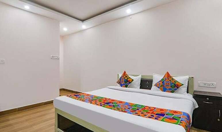 Imagen de la habitación del Hotel Fabhotel Prayag Deep. Foto 20