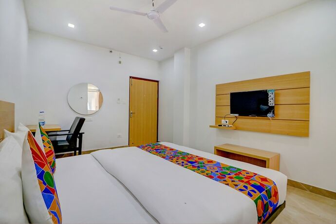 Imagen general del Hotel Fabhotel Premium Kashi. Foto 8