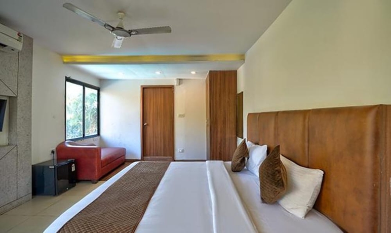 Imagen de la habitación del Hotel Fabhotel Prime 7 Eleven Resort. Foto 6