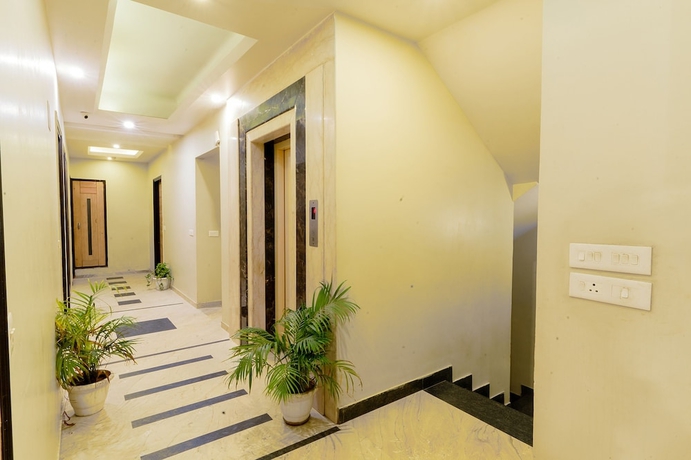 Imagen de los interiores del Hotel Fabhotel Prime Aroma Residency. Foto 14