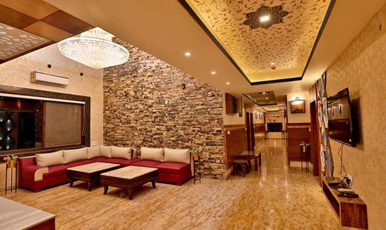 Imagen de los interiores del Hotel Fabhotel Prime Candle Wood. Foto 19
