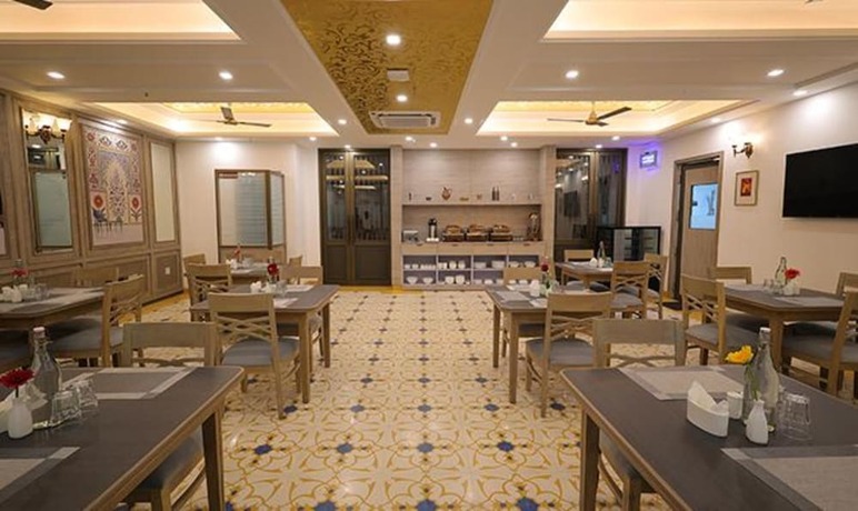 Imagen general del Hotel Fabhotel Prime Hampton By Ic\'S. Foto 11