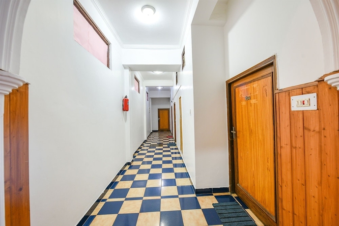 Imagen de los interiores del Hotel Fabhotel Prime Hemkunth. Foto 11