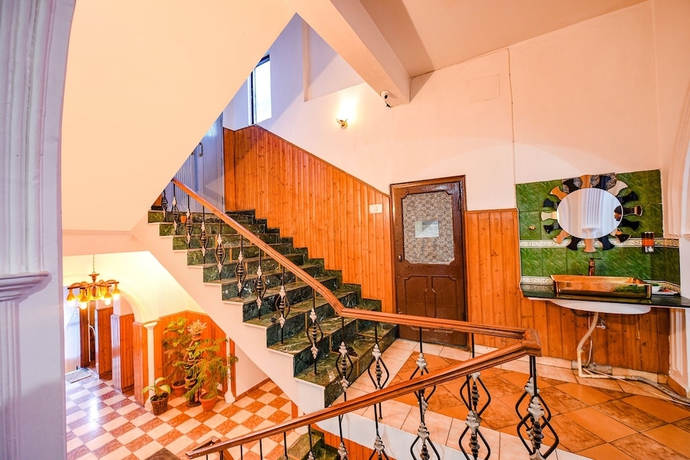 Imagen de los interiores del Hotel Fabhotel Prime Hemkunth. Foto 15